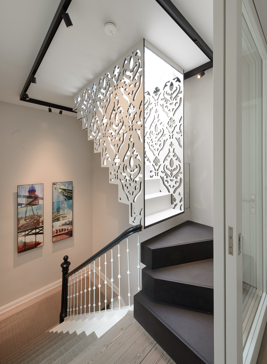 Galeriebild / Lichtplanung für eine Treppe in einer Villa in Hamburg